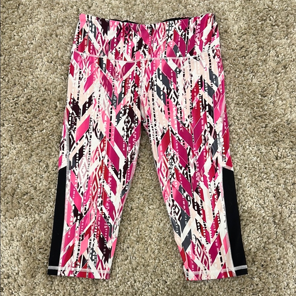 Victoria’s Secret VSX Sport cropped Leggings